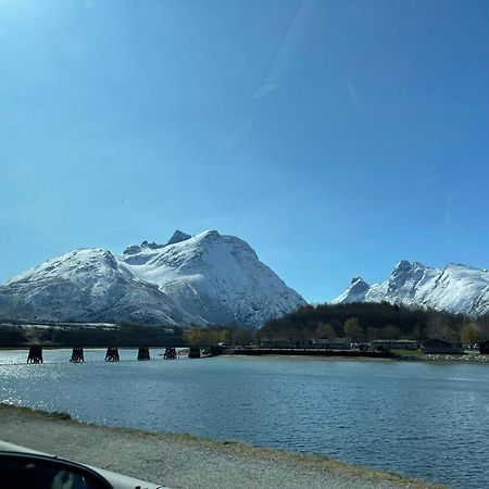 Appartement Bakkebo Trollstigen à Åndalsnes Extérieur photo