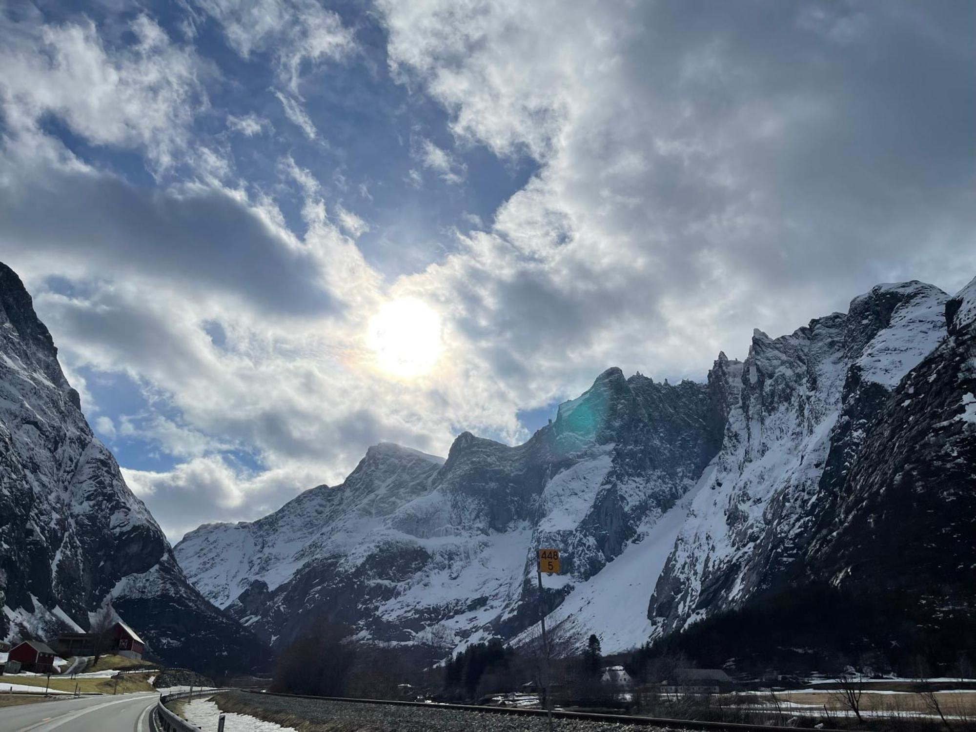 Appartement Bakkebo Trollstigen à Åndalsnes Extérieur photo